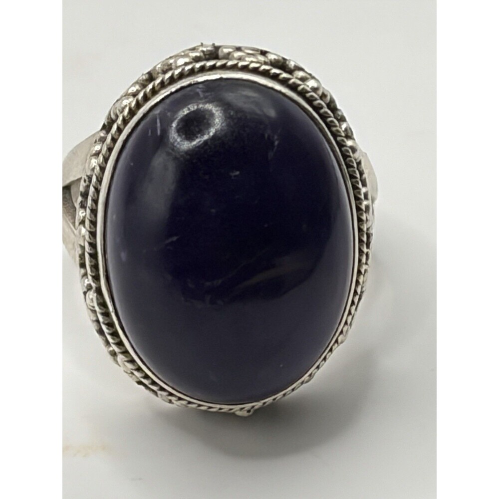 Vintage Sterling Silver 925 cabochon Amethyst Ring Size 8